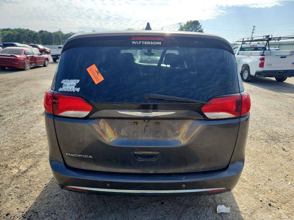 Продажа на аукционе авто 2018 Chrysler Pacifica, vin: 2C4RC1FG0JR125712, номер лота: 47318256