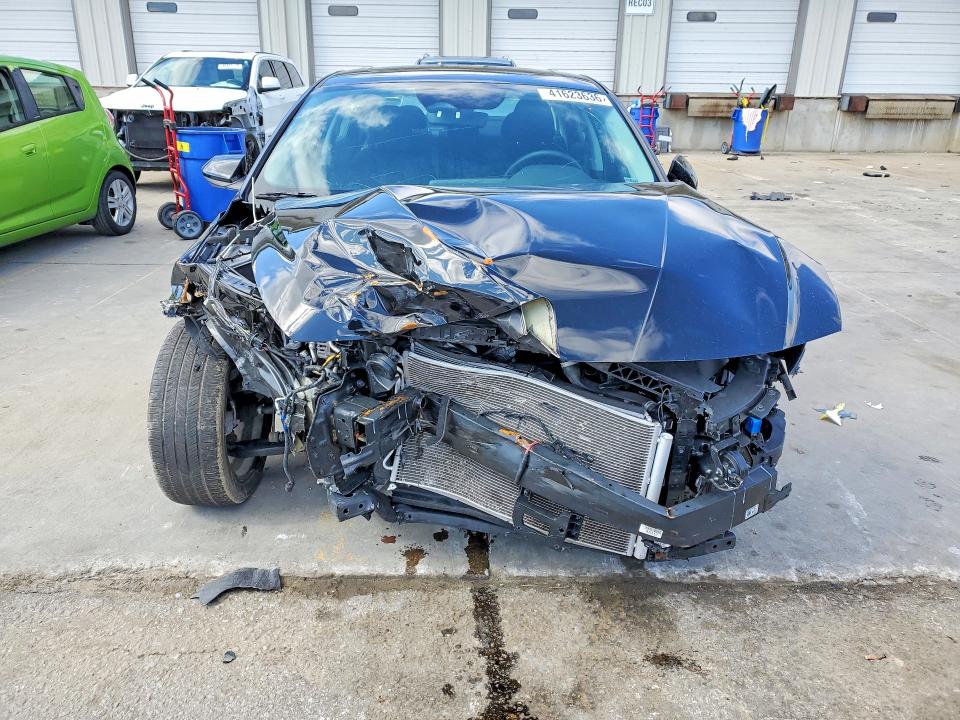 41623636 :رقم المزاد ، KMHLS4DGXSU907335 vin ، 2025 Hyundai Elantra مزاد بيع