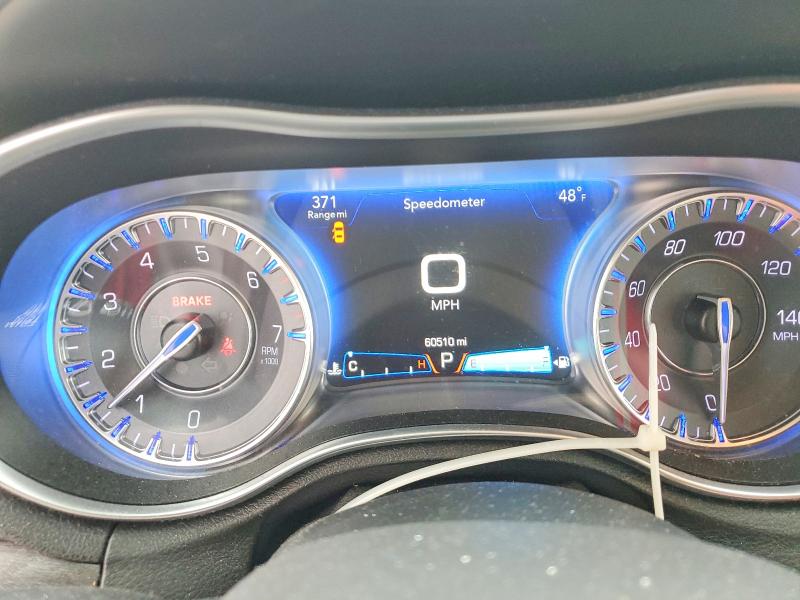 Продажа на аукционе авто 2017 Chrysler 300, vin: 2C3CCARG4HH606908, номер лота: 45621176