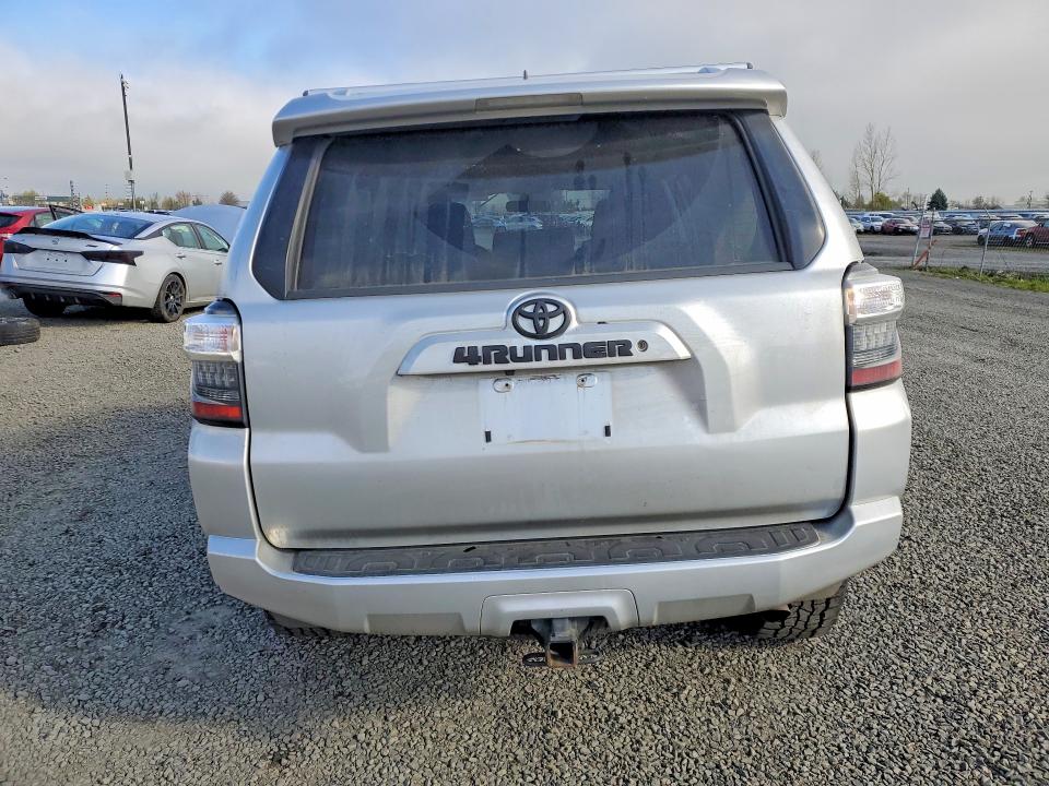 2018 Toyota 4runner მანქანა იყიდება აუქციონზე, vin: JTEBU5JR0J5536065, აუქციონის ნომერი: 47431746