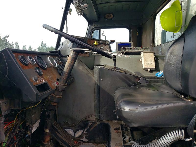 Продаж на аукціоні авто 1998 Peterbilt 320, vin: 1NPZH58X7WD710800, номер лоту: 41616376