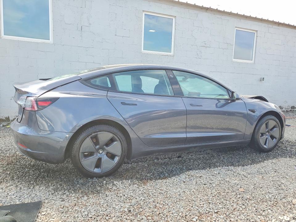 Продаж на аукціоні авто 2022 Tesla Model 3, vin: 5YJ3E1EB1NF260883, номер лоту: 41991686
