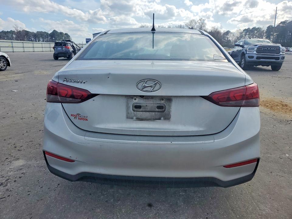 Продажа на аукционе авто 2018 Hyundai Accent, vin: 3KPC24A38JE028547, номер лота: 41781266