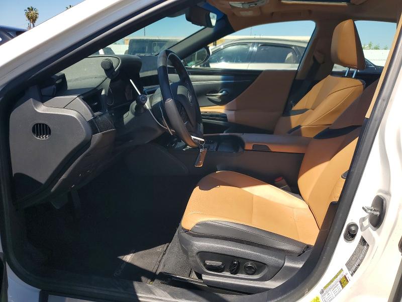 47027816 :رقم المزاد ، 58ACZ1B1XRU175915 vin ، 2024 Lexus Es 350 مزاد بيع