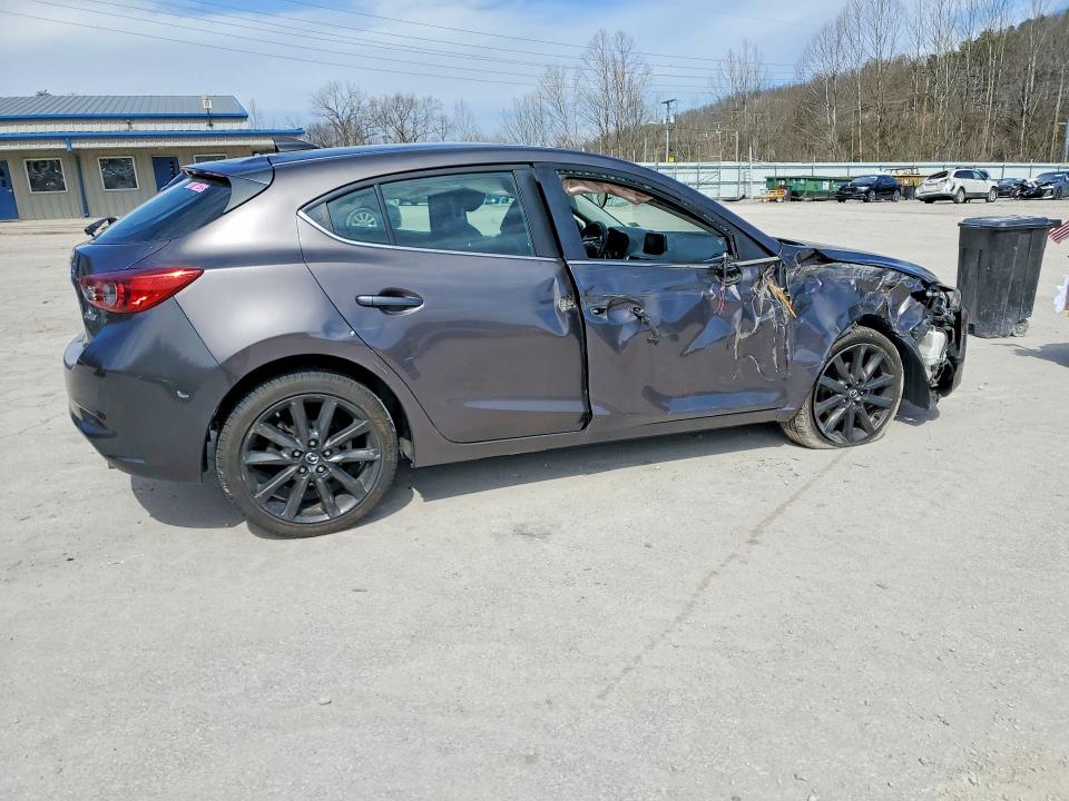 Aukcja sprzedaży 2018 Mazda 3, vin: 3MZBN1L31JM240093, numer aukcji: 46424366