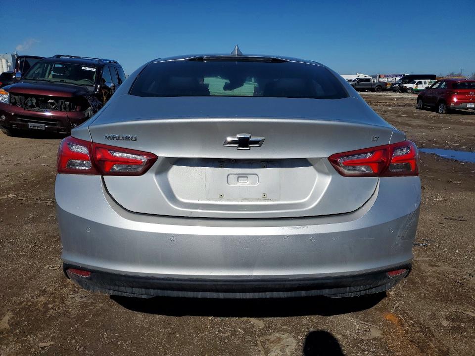41877696 :رقم المزاد ، 1G1ZD5ST2KF123131 vin ، 2019 Chevrolet Malibu مزاد بيع