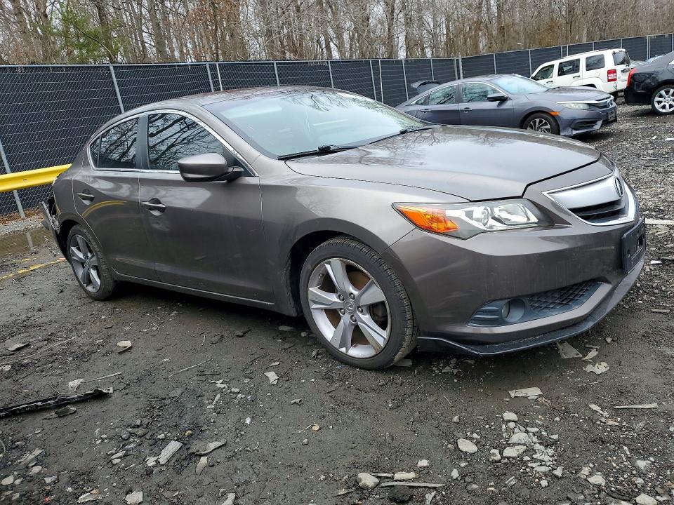 41705036 :رقم المزاد ، 19VDE1F53DE006702 vin ، 2013 Acura Ilx مزاد بيع