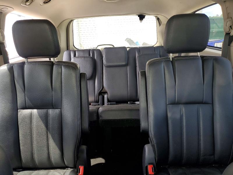 47981656 :رقم المزاد ، 2C4RC1BG0DR510570 vin ، 2013 Chrysler Town & Country مزاد بيع