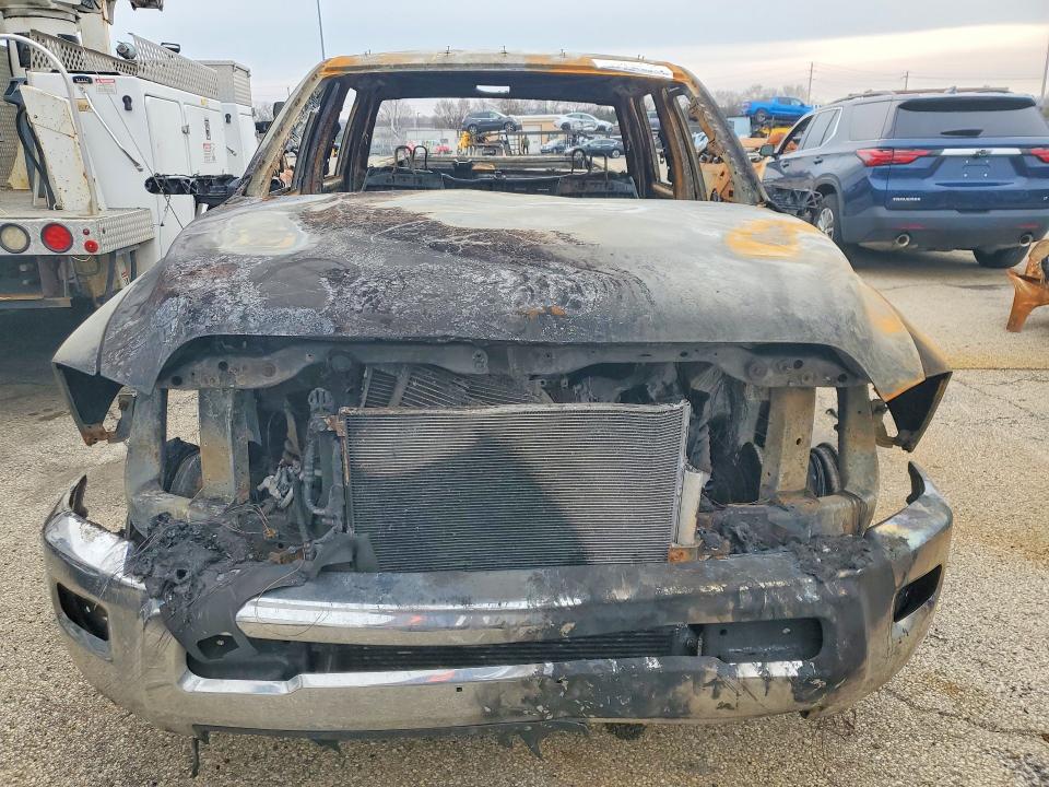 46494626 :رقم المزاد ، 3C63R3GL0HG762621 vin ، 2017 Ram 3500 مزاد بيع