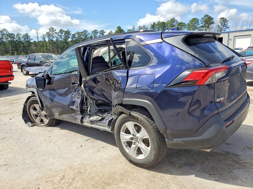 2021 Toyota Rav4 მანქანა იყიდება აუქციონზე, vin: 2T3W1RFV7MW175622, აუქციონის ნომერი: 79387745