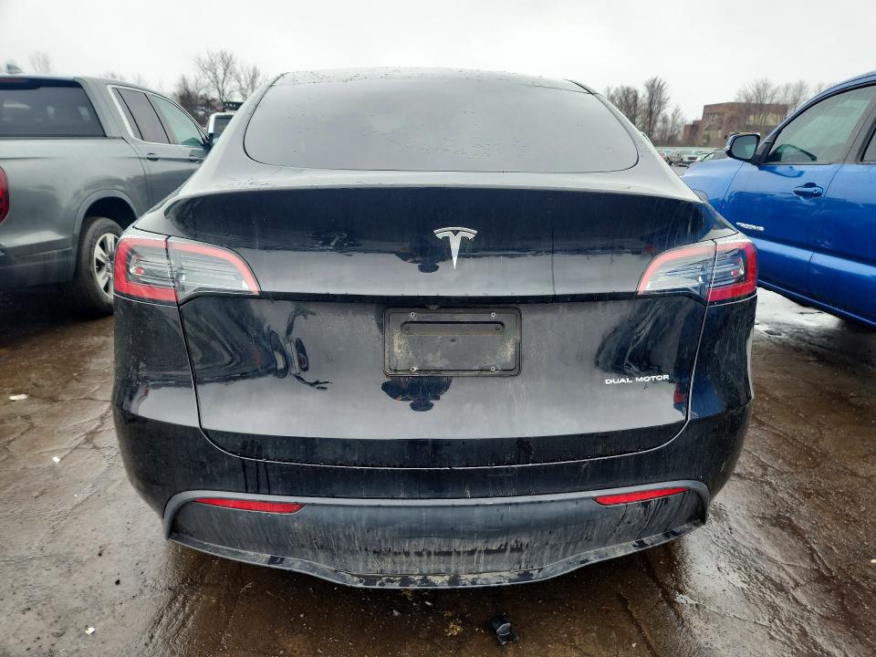2023 Tesla Model Y მანქანა იყიდება აუქციონზე, vin: 7SAYGAEE5PF961913, აუქციონის ნომერი: 78217625