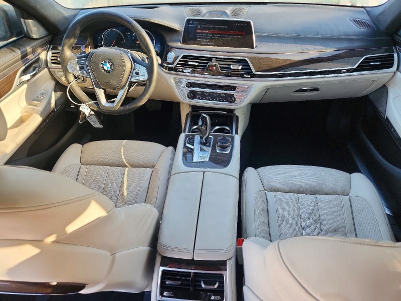 2018 Bmw 750 მანქანა იყიდება აუქციონზე, vin: WBA7F0C5XJGM23422, აუქციონის ნომერი: 45669776