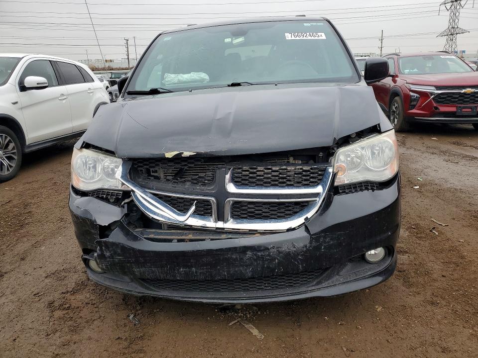 Продажа на аукционе авто 2018 Dodge Grand Caravan, vin: 2C4RDGCG5JR302064, номер лота: 76692465