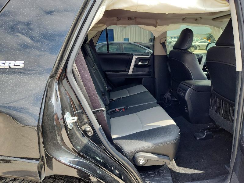 79920725 :رقم المزاد ، JTEZU5JR1H5150912 vin ، 2017 Toyota 4runner مزاد بيع