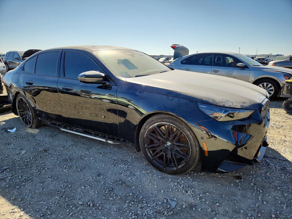 2025 Bmw M5 მანქანა იყიდება აუქციონზე, vin: WBS83FK00SCT14543, აუქციონის ნომერი: 41966376