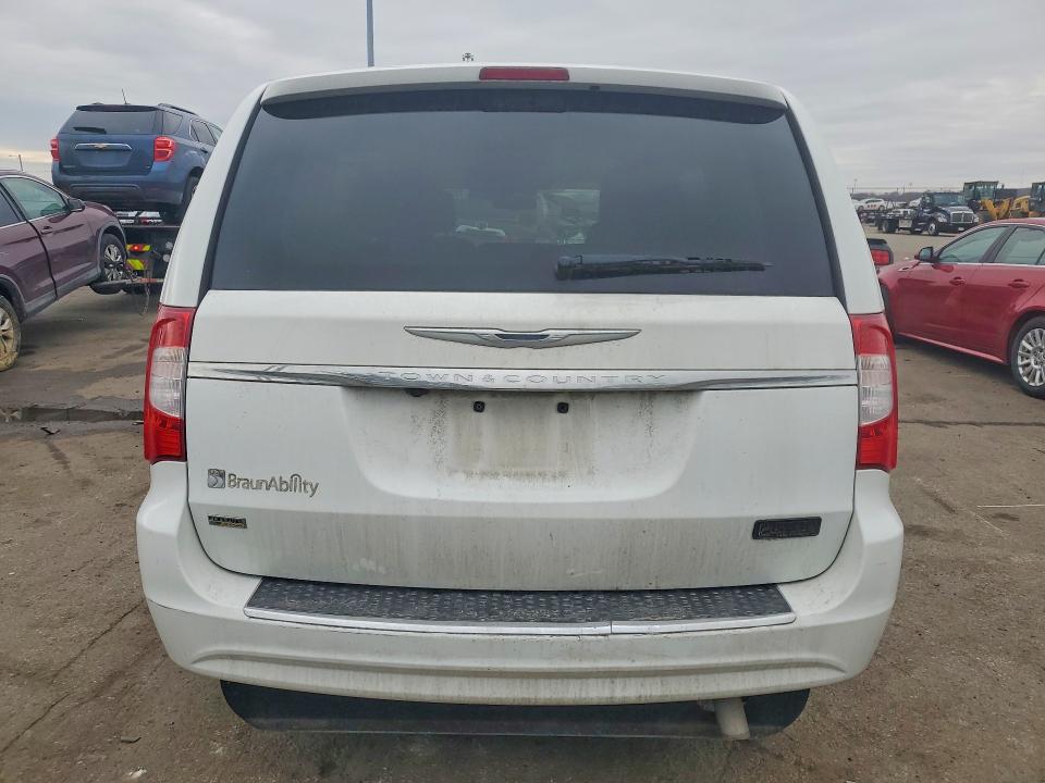 2014 Chrysler Town & Country მანქანა იყიდება აუქციონზე, vin: 2C4RC1BG0ER399469, აუქციონის ნომერი: 79247825