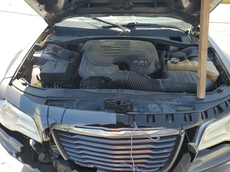 46531506 :رقم المزاد ، 2C3CCAAG8EH372960 vin ، 2014 Chrysler 300 مزاد بيع