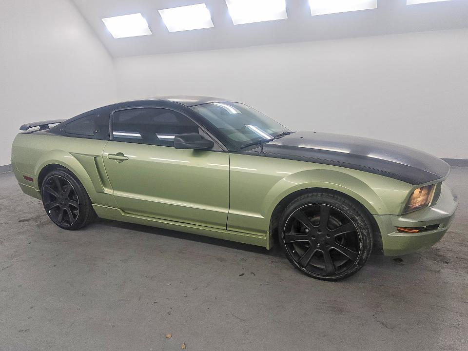 Продажа на аукционе авто 2005 Ford Mustang, vin: 1ZVFT80N655196609, номер лота: 46529716