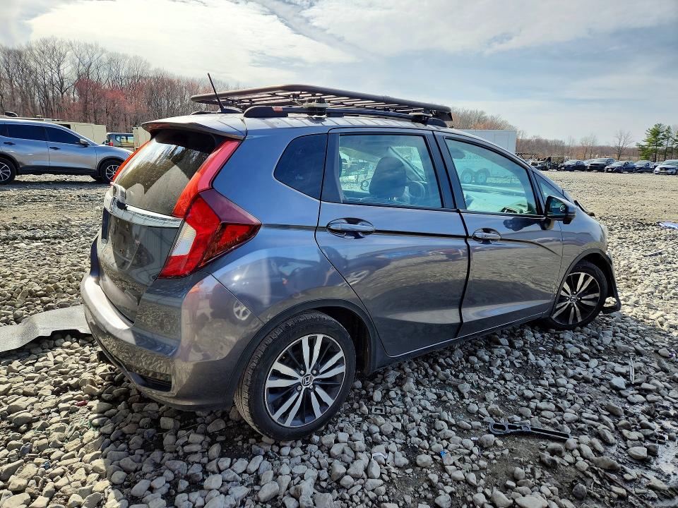 47526616 :رقم المزاد ، 3HGGK5H89KM747730 vin ، 2019 Honda Fit مزاد بيع
