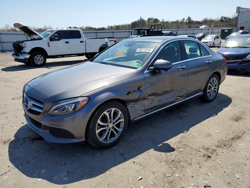 48272846 :رقم المزاد ، 55SWF4KB3HU194940 vin ، 2017 Mercedes-benz C مزاد بيع