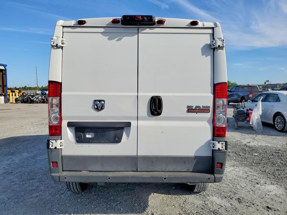 Продажа на аукционе авто 2018 Ram Promaster 1500, vin: 3C6TRVAG2JE140045, номер лота: 41923736