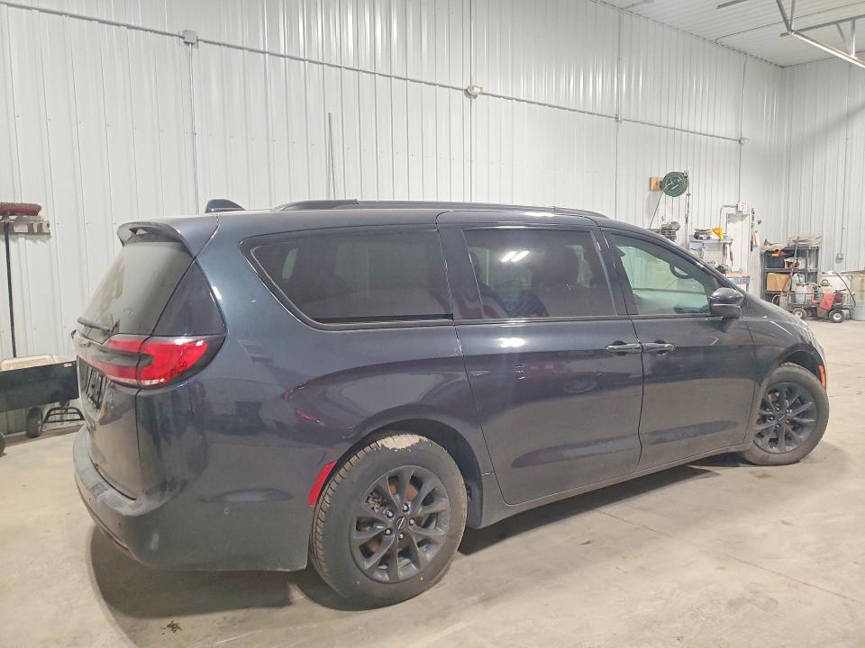 Продажа на аукционе авто 2021 Chrysler Pacifica, vin: 2C4RC1BGXMR596924, номер лота: 42070366