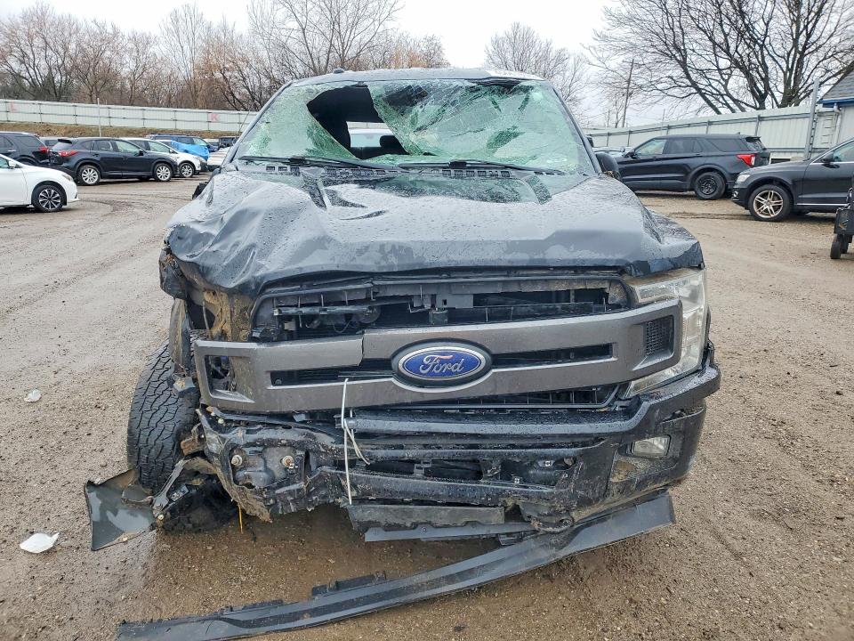 Продаж на аукціоні авто 2018 Ford F150, vin: 1FTEW1EPXJFD83220, номер лоту: 45661806