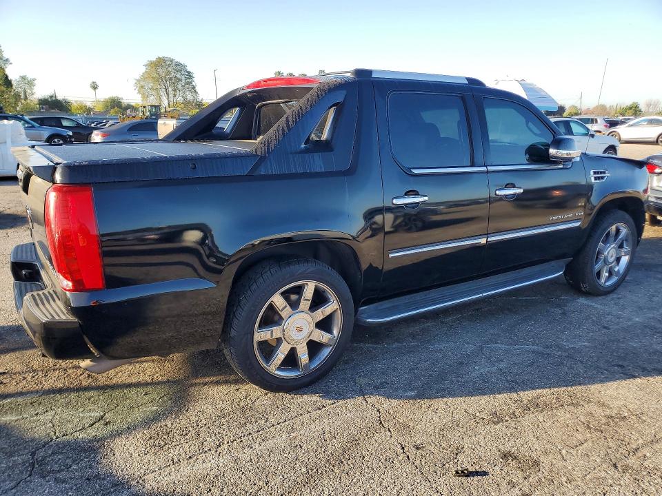 2013 Cadillac Escalade მანქანა იყიდება აუქციონზე, vin: 3GYT4MEF6DG187035, აუქციონის ნომერი: 45671256