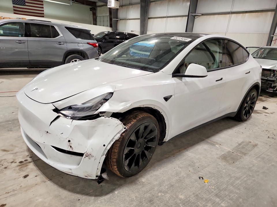 46013456 :رقم المزاد ، 5YJYGDEEXMF183912 vin ، 2021 Tesla Model Y مزاد بيع