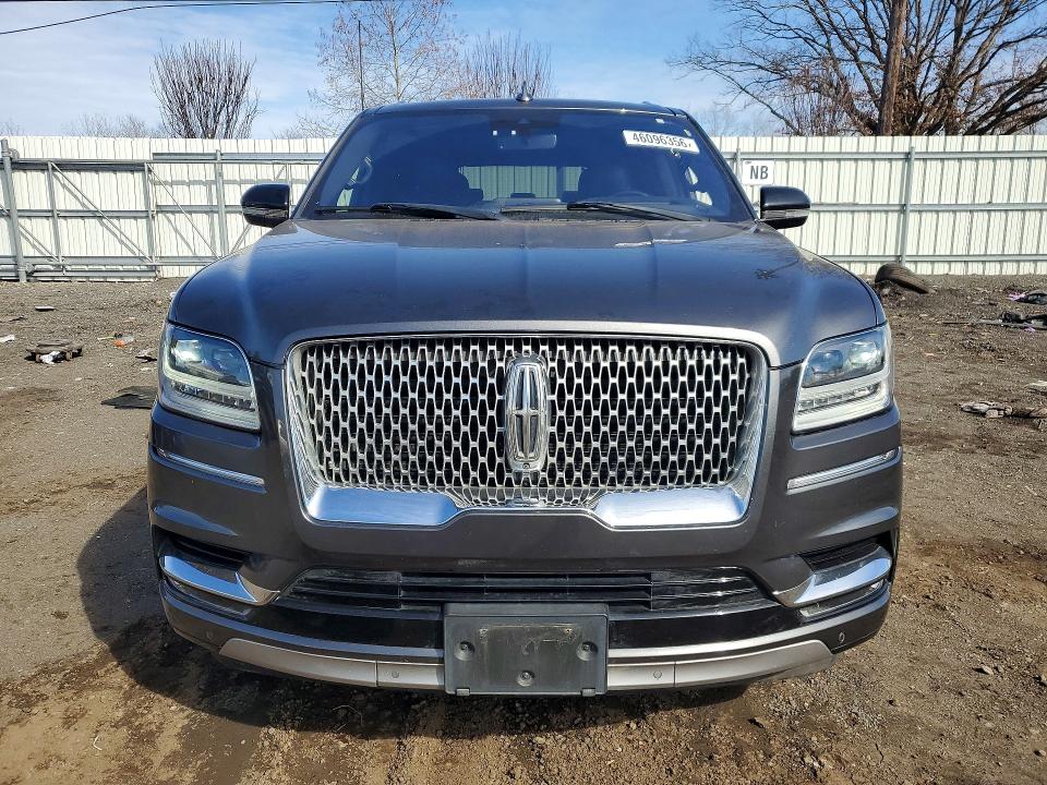 52972776 :رقم المزاد ، 5LMJJ2LT4JEL19370 vin ، 2018 Lincoln Navigator مزاد بيع