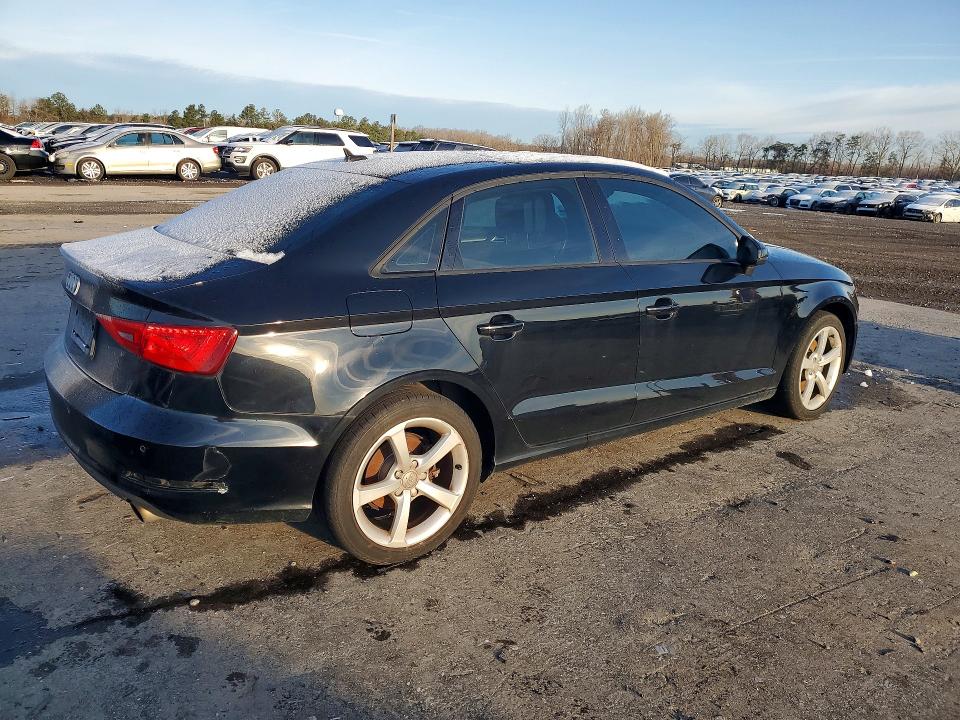 Продажа на аукционе авто 2016 Audi A3, vin: WAUB8GFF1G1050025, номер лота: 45830056