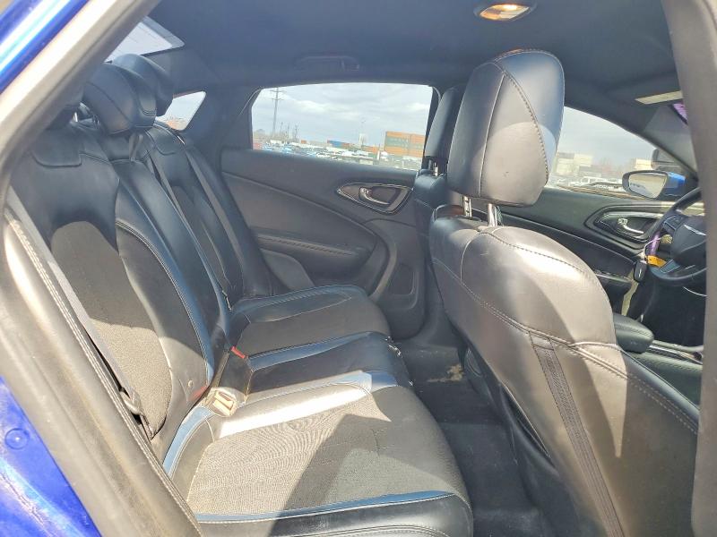 48120926 :رقم المزاد ، 1C3CCCBB5GN113092 vin ، 2016 Chrysler 200 مزاد بيع