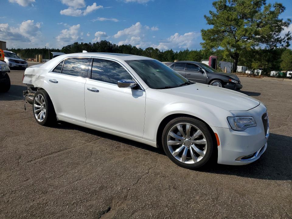 Продажа на аукционе авто 2016 Chrysler 300c, vin: 2C3CCAEG2GH230231, номер лота: 45612426