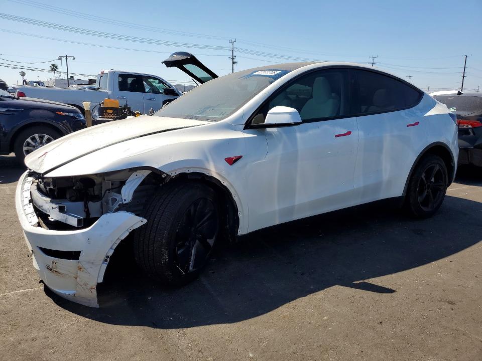 Продаж на аукціоні авто 2026 Tesla Model Y, vin: 7SAYGDED5TF427829, номер лоту: 47141746