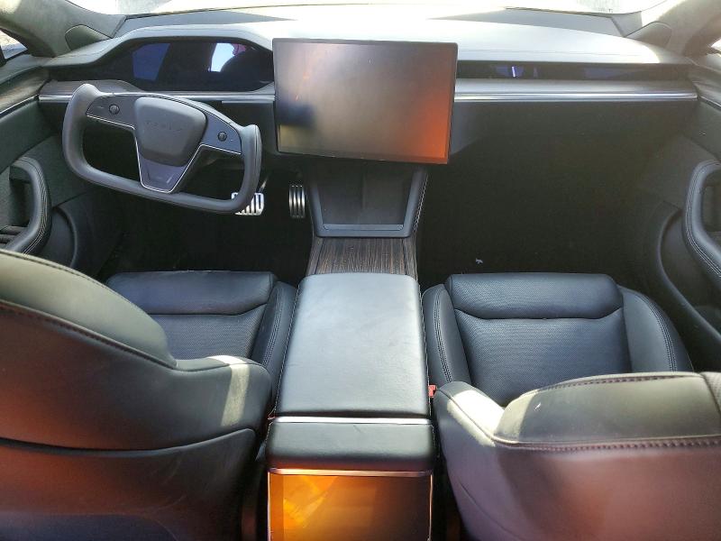 47926436 :رقم المزاد ، 5YJSA1E55NF478908 vin ، 2022 Tesla Model S مزاد بيع
