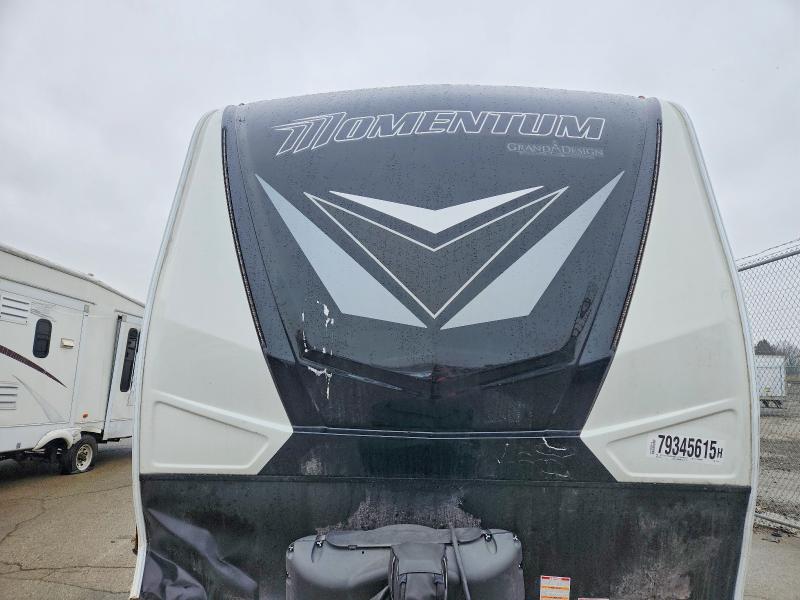 79345615 :رقم المزاد ، 573TM3424N1218144 vin ، 2022 Grand Desi Momentum مزاد بيع