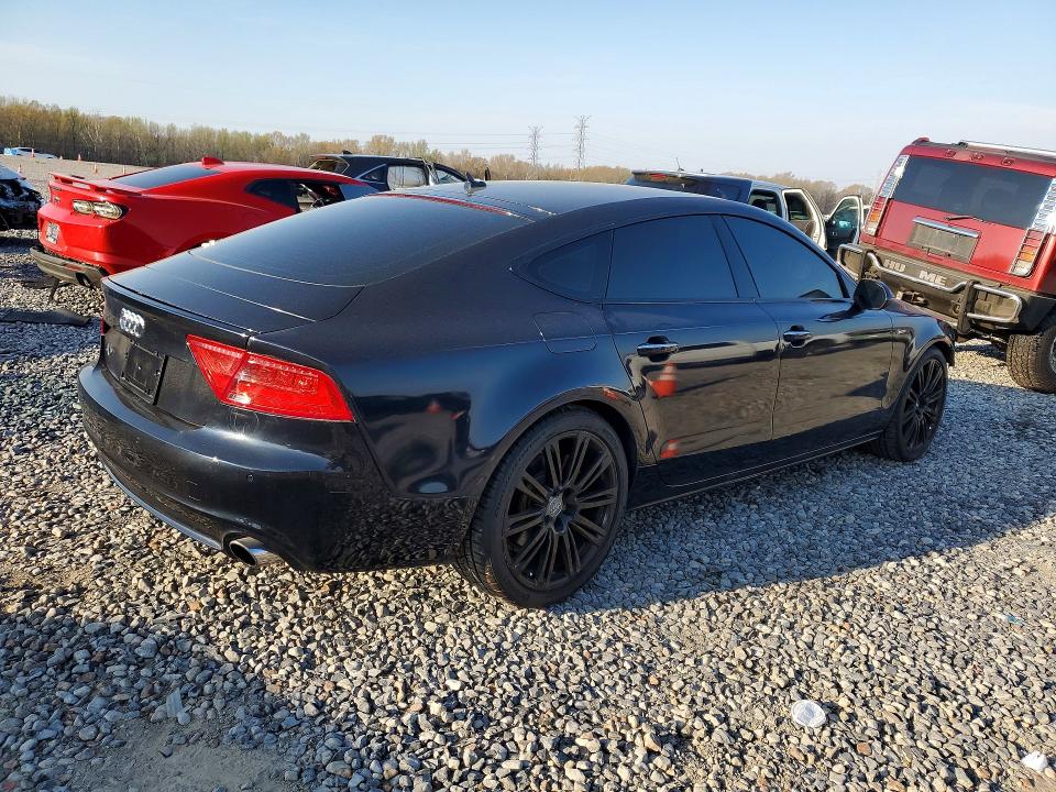 46668356 :رقم المزاد ، WAUWGAFC7FN012104 vin ، 2015 Audi A7 مزاد بيع