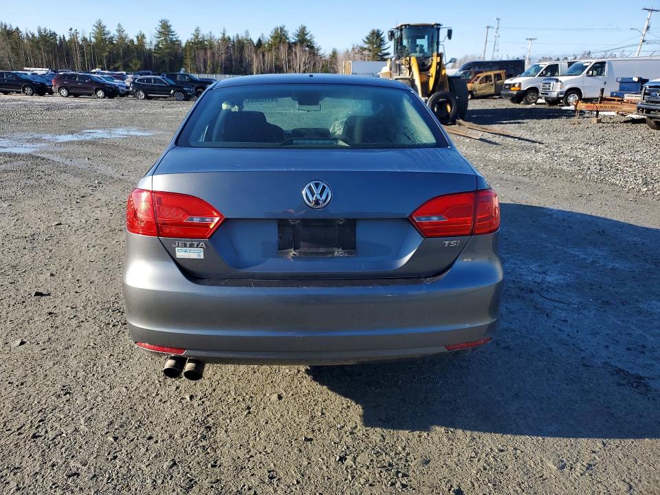 Продаж на аукціоні авто 2014 Volkswagen Jetta 1.8 Tsi 4dr, vin: 3VWD07AJ6EM394185, номер лоту: 41733086