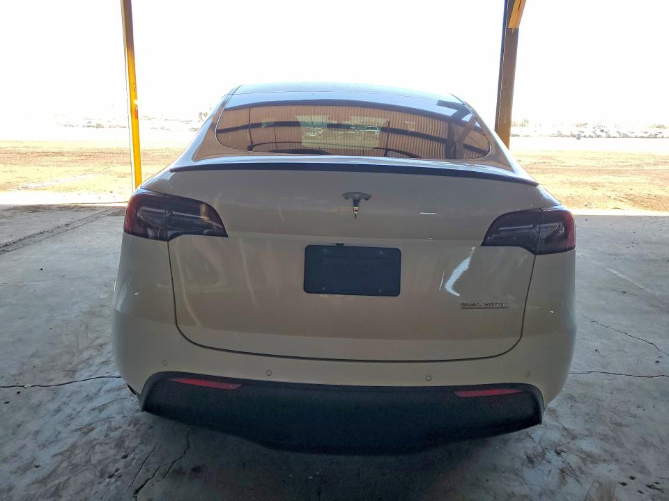 47652176 :رقم المزاد ، 7SAYGDEF1NF494450 vin ، 2022 Tesla Model Y مزاد بيع