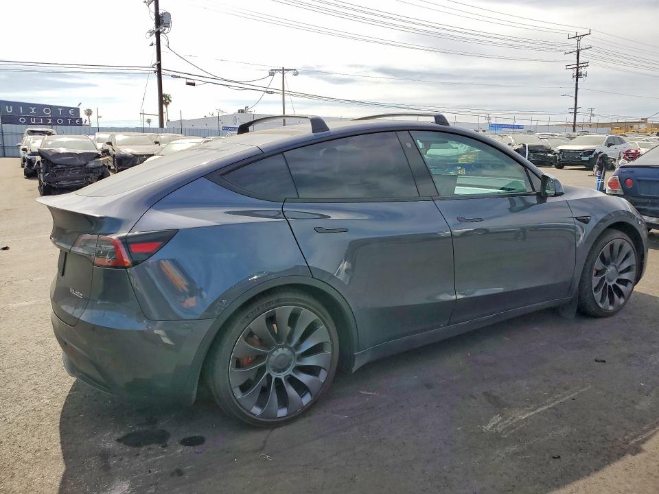 Продаж на аукціоні авто 2022 Tesla Model Y, vin: 7SAYGDEF7NF494291, номер лоту: 47747156