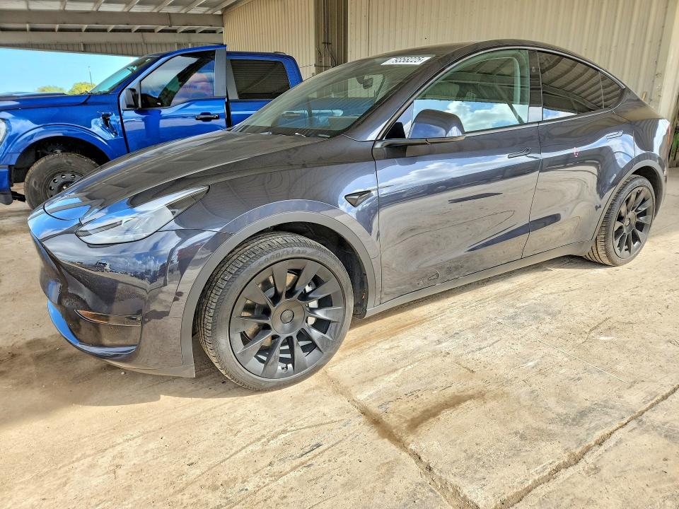 Продаж на аукціоні авто 2024 Tesla Model Y, vin: 7SAYGDED7RA310758, номер лоту: 79358225