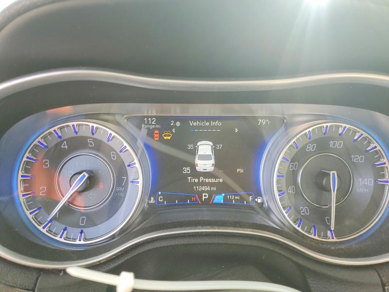 46564116 :رقم المزاد ، 2C3CCAAG8FH792493 vin ، 2015 Chrysler 300 مزاد بيع