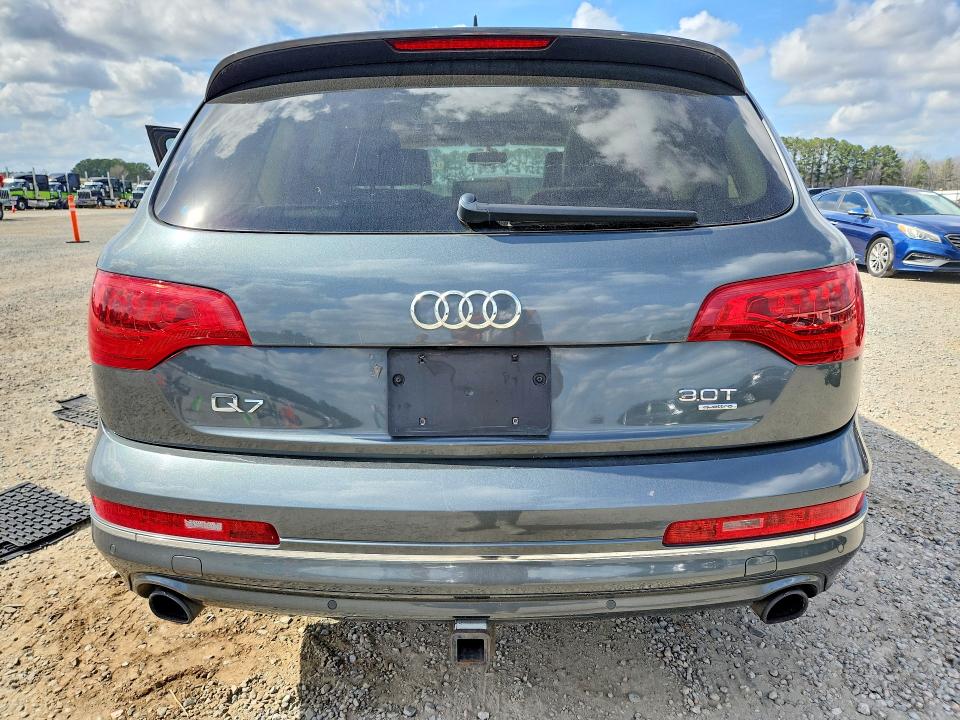 2015 Audi Q7 მანქანა იყიდება აუქციონზე, vin: WA1LGAFE8FD011521, აუქციონის ნომერი: 79992485