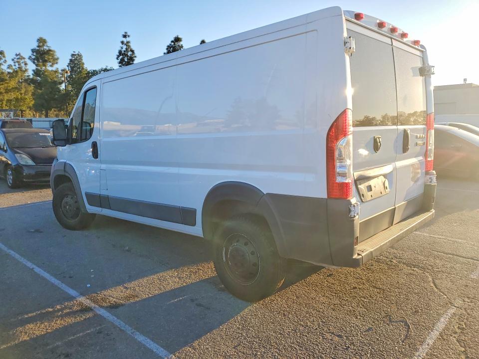 46574406 :رقم المزاد ، 3C6TRVAG5HE546458 vin ، 2017 Ram Promaster 1500 مزاد بيع