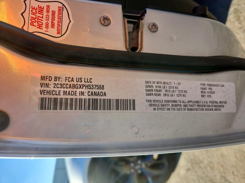 45642736 :رقم المزاد ، 2C3CCABGXPH537568 vin ، 2023 Chrysler 300 مزاد بيع