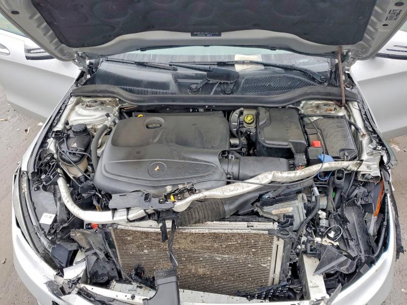 78977175 :رقم المزاد ، WDDSJ4GB2KN711215 vin ، 2019 Mercedes-benz Cla مزاد بيع
