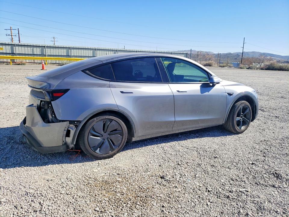 Продажа на аукционе авто 2026 Tesla Model Y, vin: 7SAYGDEE8TF341214, номер лота: 46330336