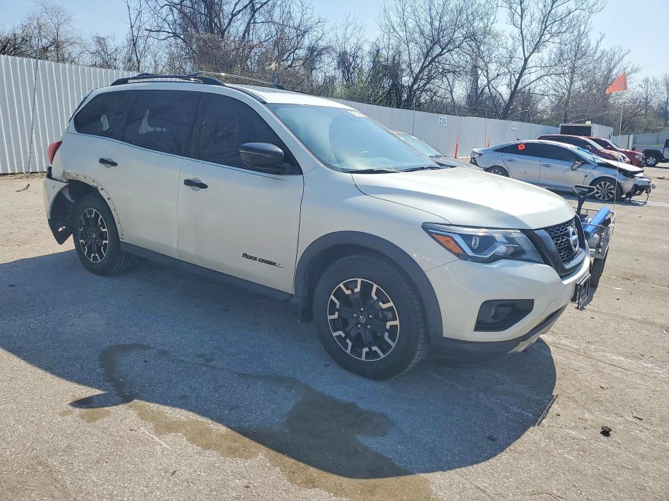 47334886 :رقم المزاد ، 5N1DR2CM4LC649753 vin ، 2020 Nissan Pathfinder مزاد بيع