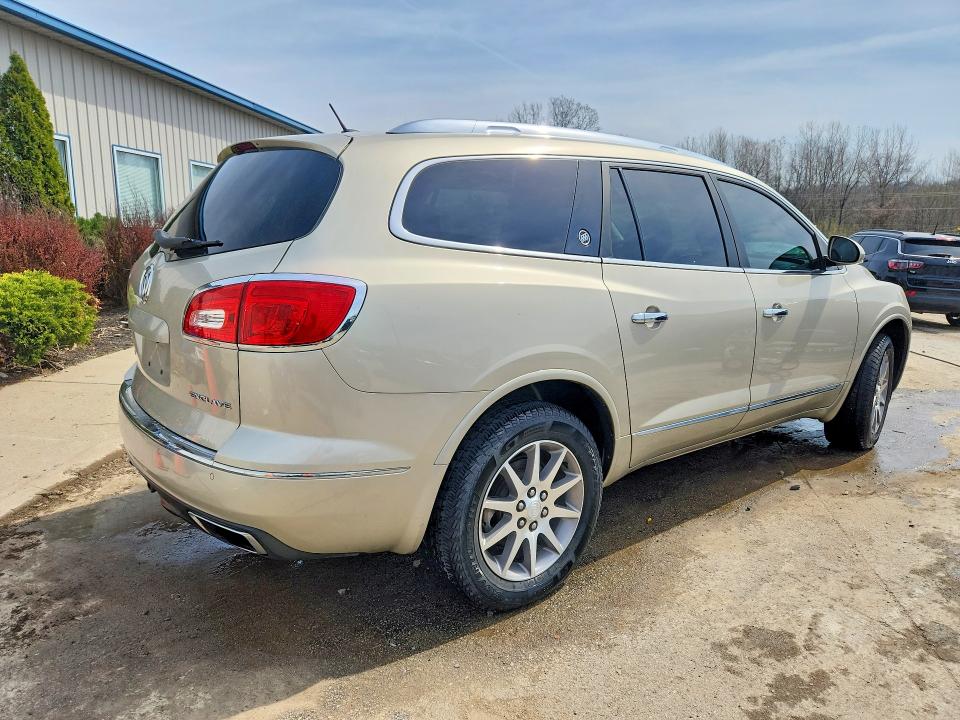 Продажа на аукционе авто 2015 Buick Enclave Fwd W/leathe, vin: 5GAKRBKD6FJ368312, номер лота: 45527156