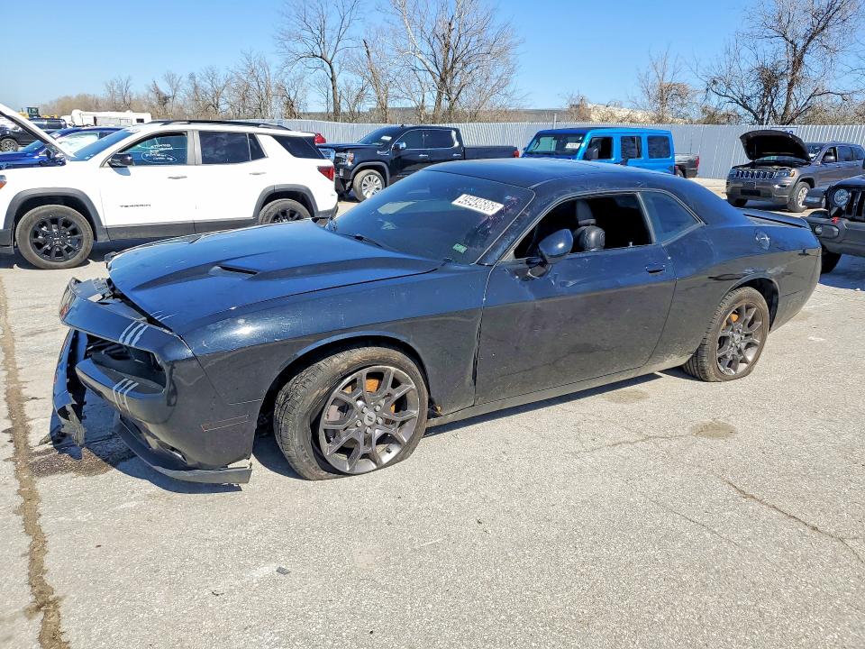 Auction sale of the 2018 Dodge Challenger, vin: 2C3CDZGG7JH288769, lot number: 45949686